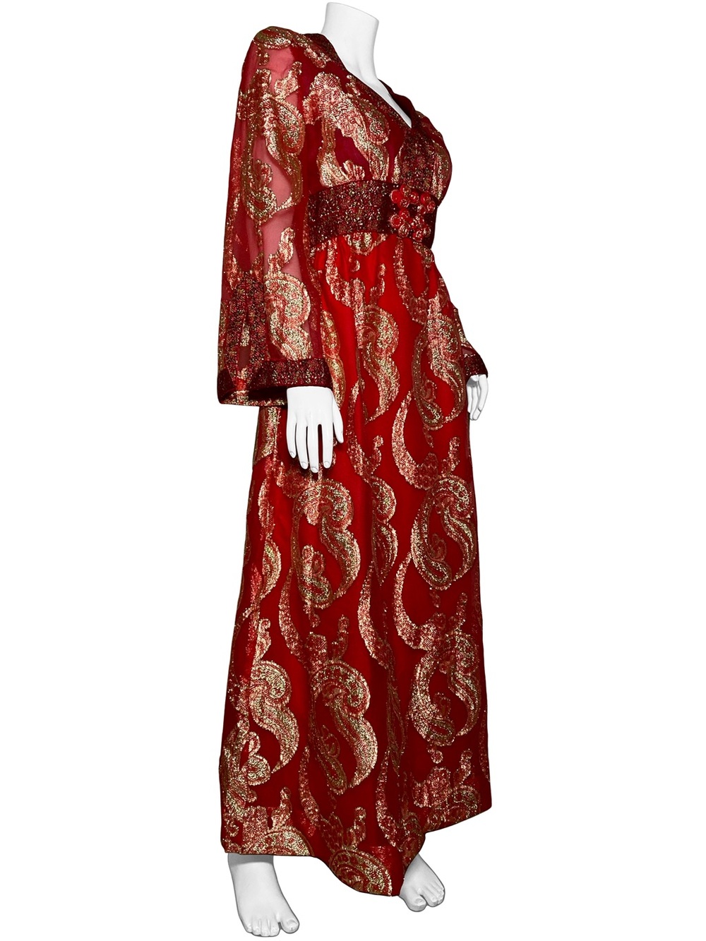 BILL BLASS - Picture 2 of 3
